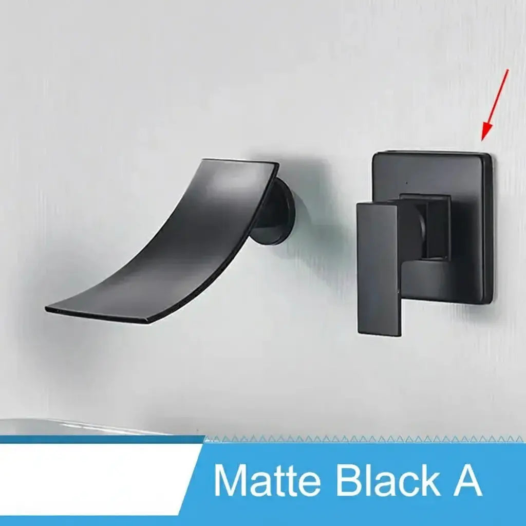 Wasserfallarmatur – Messing Wandmontage – Zeitgenössisch