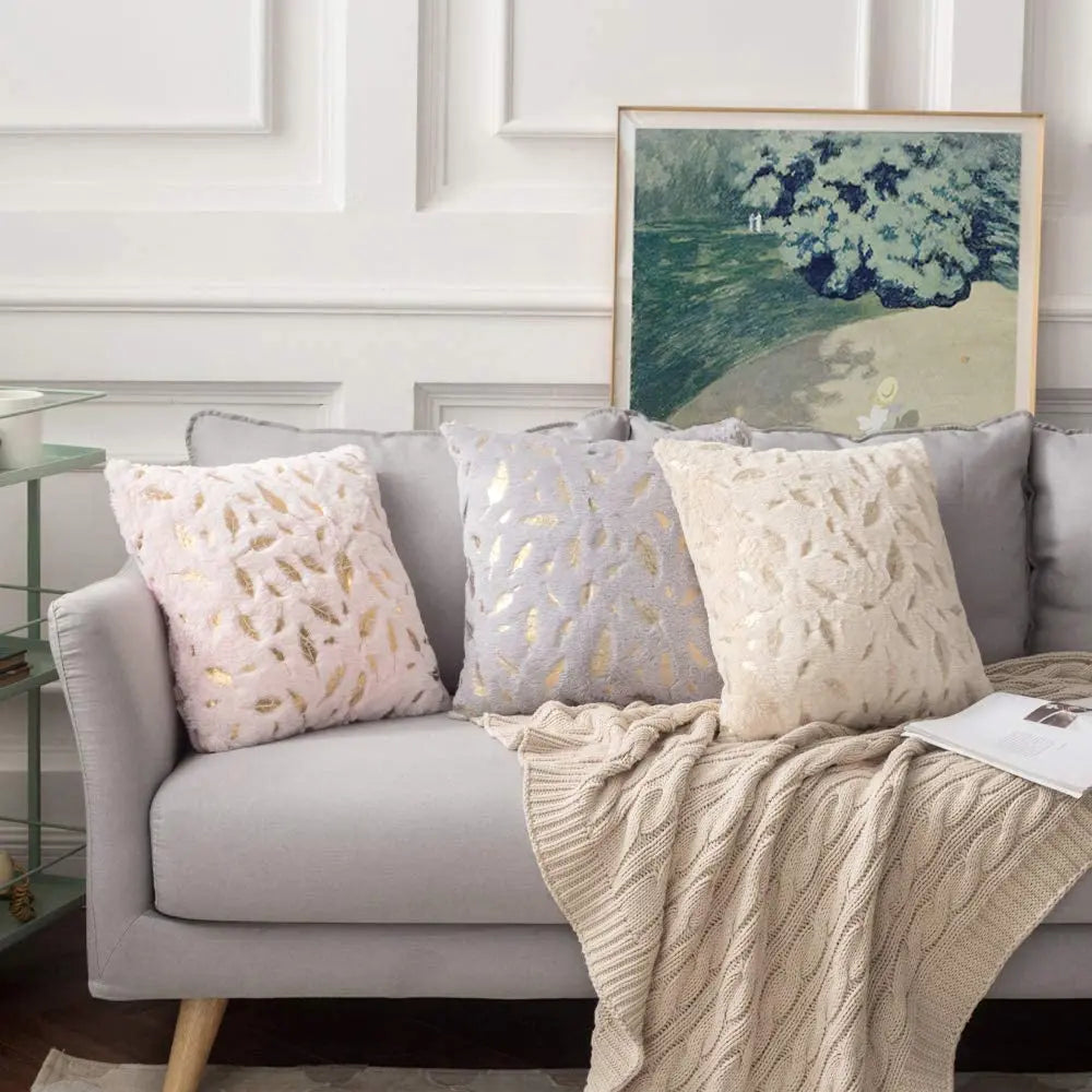 Weihnachtskissenbezüge – Kunstpelz Goldverzierung – 42x42cm