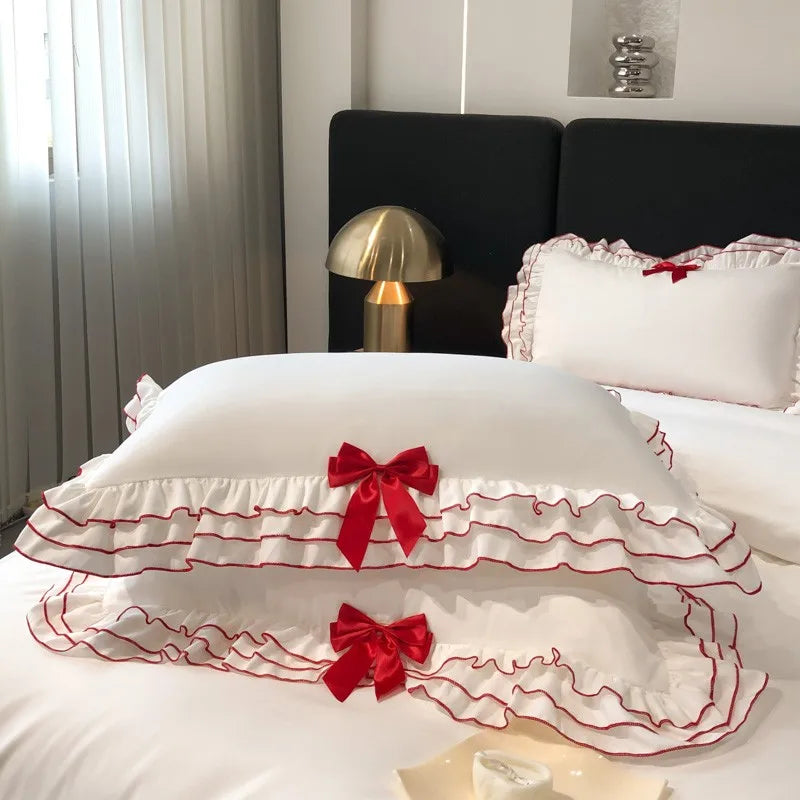 Weisse Bettwäsche-Set – Weiches Mikrofaser-Rüschendesign