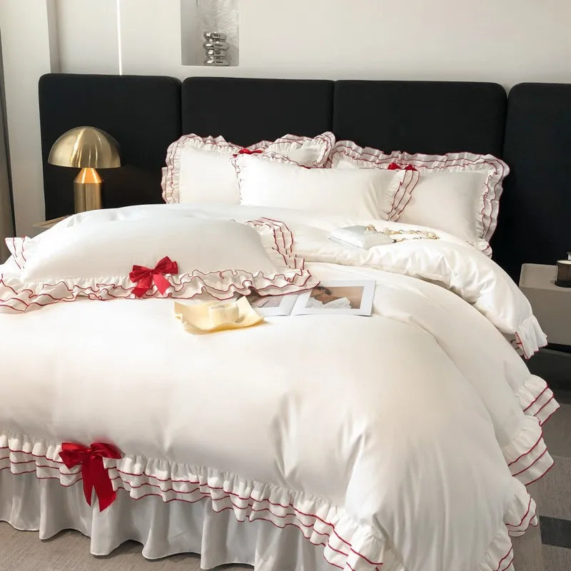 Weisses Bettdecken-Set – Chic-Ruffle-Design – Diverse Grössen