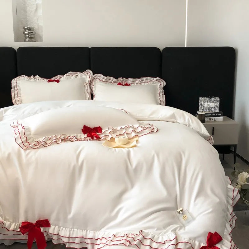 Weisses Bettdecken-Set – Chic-Ruffle-Design – Diverse Grössen