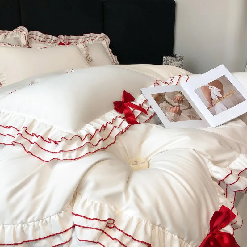 Weisses Bettdecken-Set – Chic-Ruffle-Design – Diverse Grössen