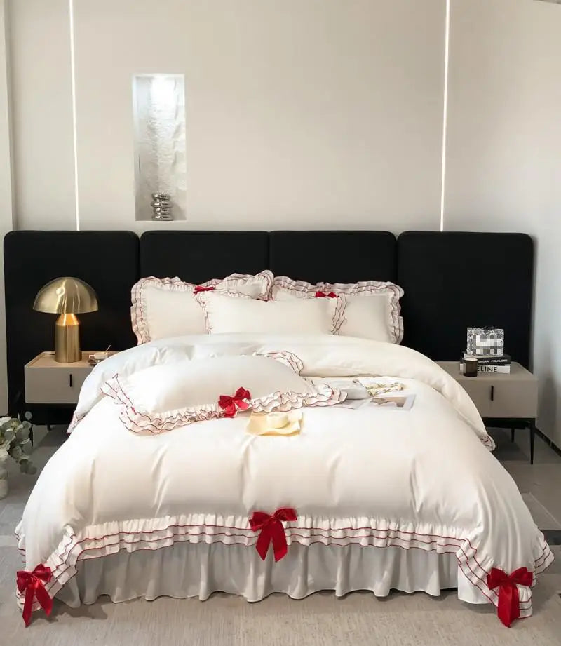 Weisses Bettdecken-Set – Chic-Ruffle-Design – Diverse Grössen