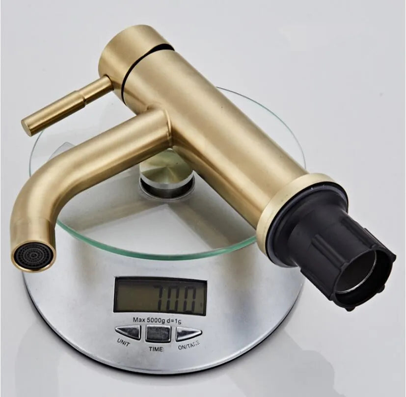 Zeitgenössische Badarmatur – Gebürstetes Gold – Einloch